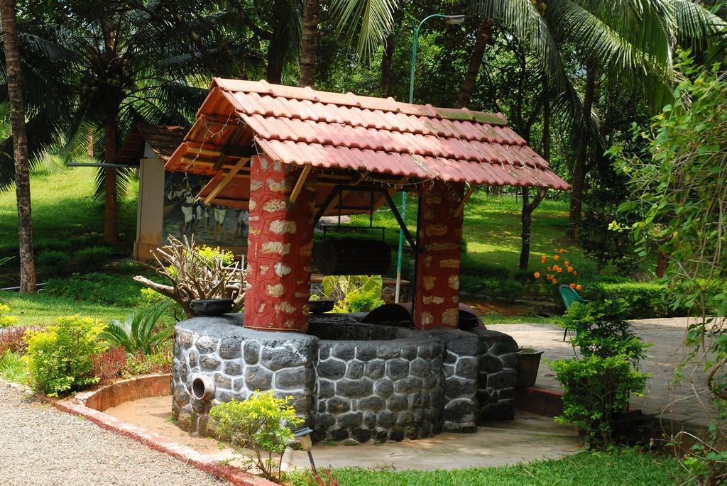 Soma Birds Lagoon Hotel Kotamangalam Екстериор снимка