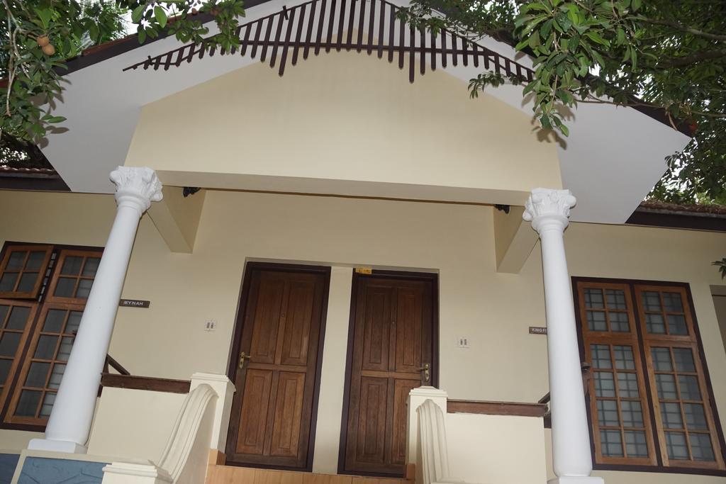Soma Birds Lagoon Hotel Kotamangalam Екстериор снимка