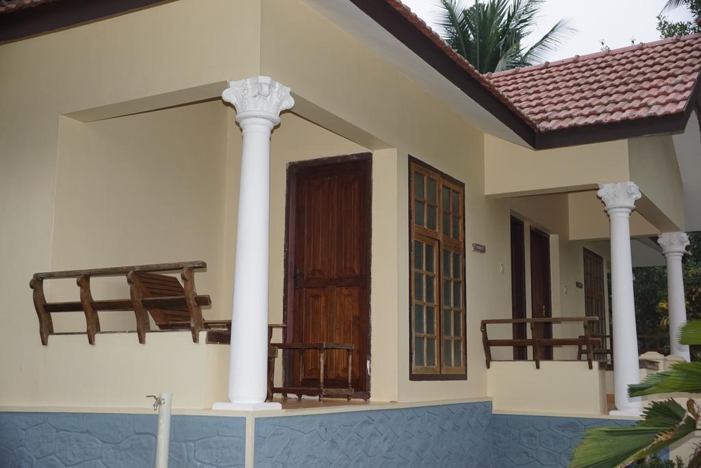 Soma Birds Lagoon Hotel Kotamangalam Екстериор снимка